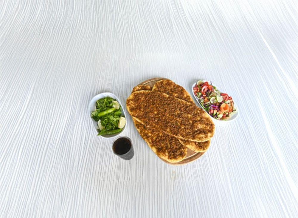 5 Special Lahmacuns Menu