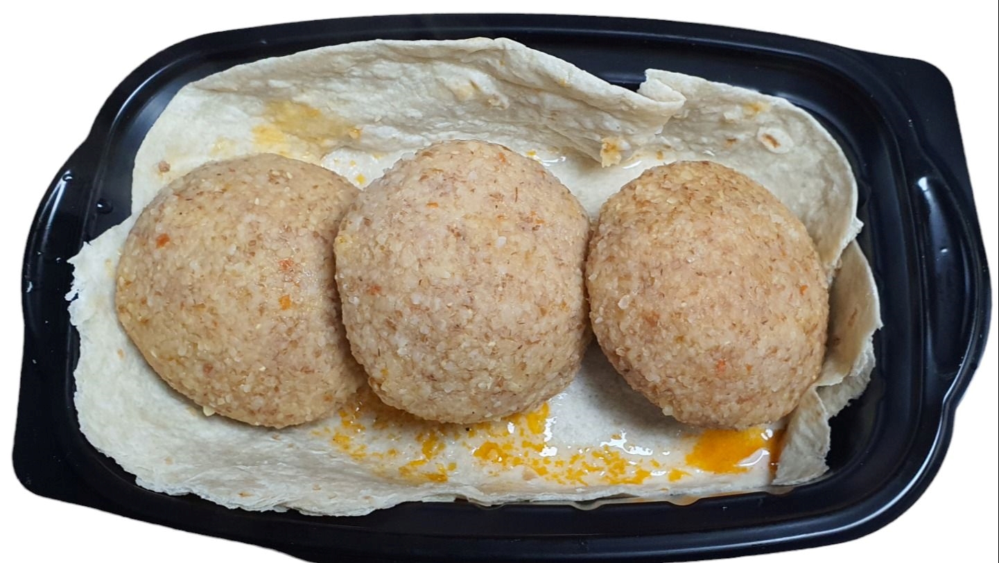 Boiled Stuffed Meatballs (3 pcs)